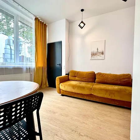 Studio Yellow Monte Апартаменти Сопот